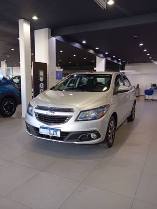 CHEVROLET ONIX 1.4 MPFI LT 8V FLEX 4P AUTOMÁTICO CHEVROLET ONIX 1.4 MPFI LT 8V FLEX 4P AUTOMÁTICO
